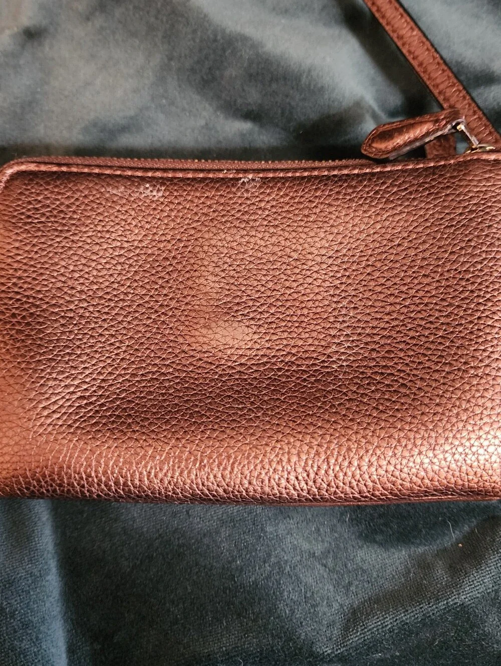 COACH Pebbled Leather Double Corner Zip Bag Bronze/Brown WristletThis is a lit